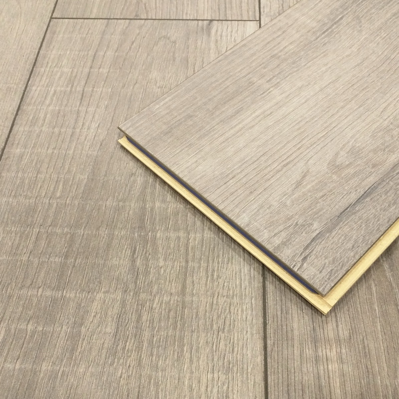   My Chalet  Gala Eiche Titan10mm Laminate