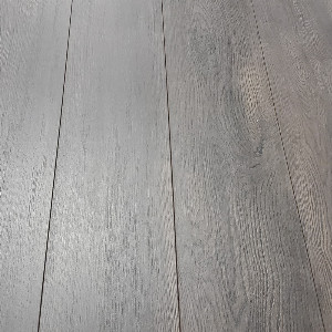  Torleys-  Alderson Oak AC4 8mm Laminate