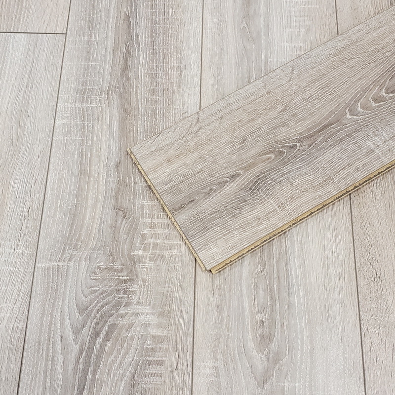  Egger Classic  Bardolino Oak Grey 10mm Laminate