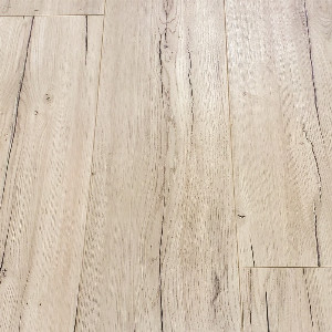  KronoPol   Festival Oak AC6 10mm Laminate (72 hour water resistance)
