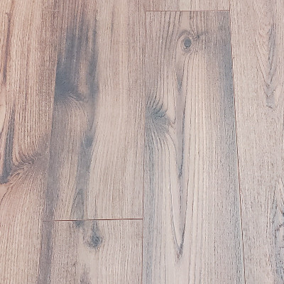  Kronoswiss  Grottino Walnut 100% Waterproof AC5 8mm Laminate