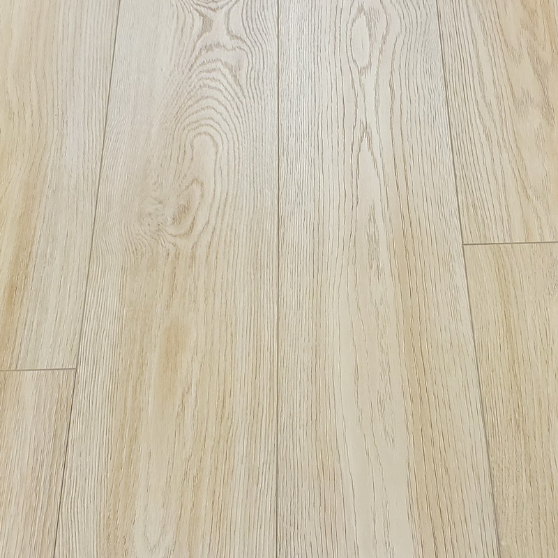  Egger Classic  Natural Soria Oak 12mm Laminate