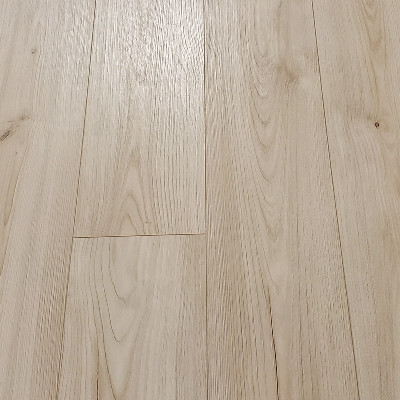  Kronoswiss Solid  Oak Ticino AC5 12mm Laminate