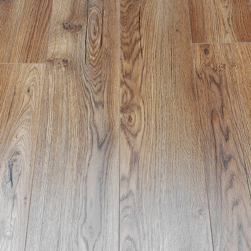 Egger Pro Olchon Oak Dark 12mm Laminate