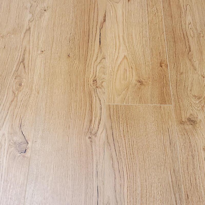  Egger Pro  Olchon Oak Honey  12mm Laminate