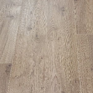  Egger Classic  Olchon Oak Smoke 12mm Laminate