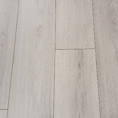  Torlys Shore Sauble AC4 12mm Laminate