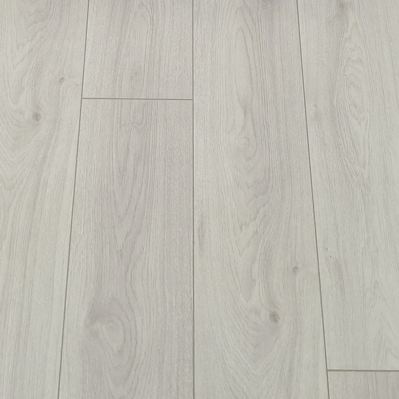    Trend Oak Grey 8mm Laminate
