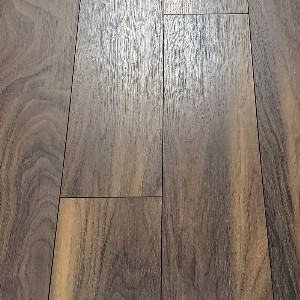  Kronoswiss Solid  Walnut Rubio AC5 12mm Laminate